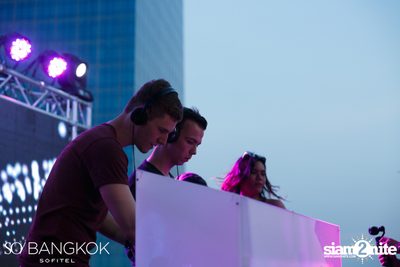 Songkran SO Pool Party ที่ โซฟิเทล โซ กรุงเทพ — photo 108