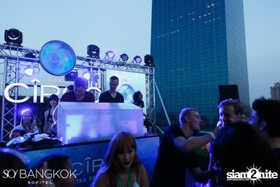 Songkran SO Pool Party ที่ โซฟิเทล โซ กรุงเทพ — photo 109