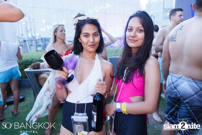 Songkran SO Pool Party ที่ โซฟิเทล โซ กรุงเทพ — photo 114