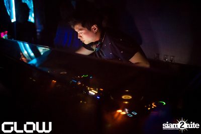GLOW Songkran 2017 — photo 11