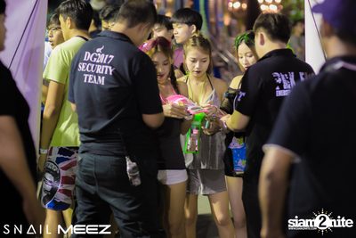 Splashdown Songkran Festival ที่ สเนล์บาร์ — photo 12