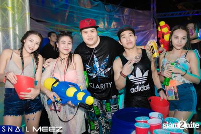 Splashdown Songkran Festival ที่ สเนล์บาร์ — photo 42