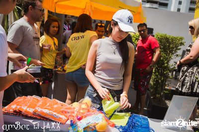 Foam Pool Party ที่ แอมบาร์ | Songkran Fest — photo 10
