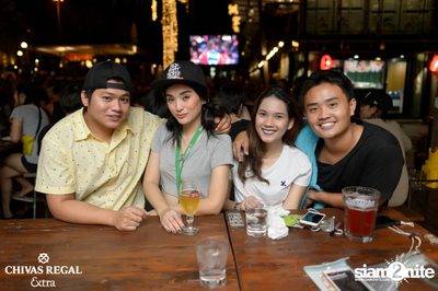 คอนเสิร์ตสงกรานต์กับ เบน ชลาทิศ ที่ ซิกซ์ตี้ซิกซ์ สเตชั่น — photo 17