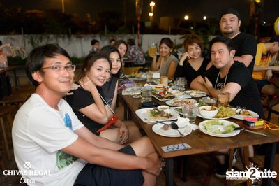 คอนเสิร์ตสงกรานต์กับ เบน ชลาทิศ ที่ ซิกซ์ตี้ซิกซ์ สเตชั่น — photo 18