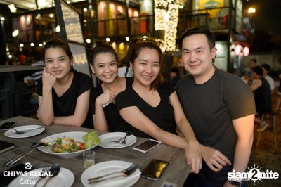 คอนเสิร์ตสงกรานต์กับ เบน ชลาทิศ ที่ ซิกซ์ตี้ซิกซ์ สเตชั่น — photo 23