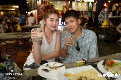 คอนเสิร์ตสงกรานต์กับ เบน ชลาทิศ ที่ ซิกซ์ตี้ซิกซ์ สเตชั่น — photo 58