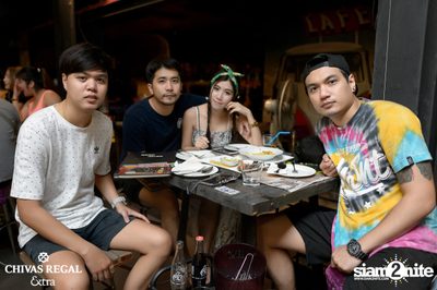 คอนเสิร์ตสงกรานต์กับ เบน ชลาทิศ ที่ ซิกซ์ตี้ซิกซ์ สเตชั่น — photo 69