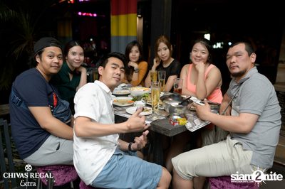 คอนเสิร์ตสงกรานต์กับ เบน ชลาทิศ ที่ ซิกซ์ตี้ซิกซ์ สเตชั่น — photo 70