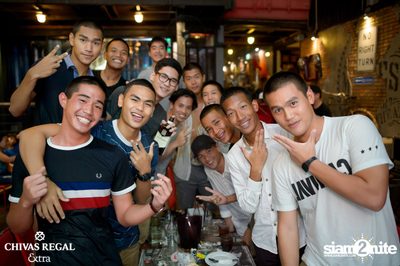 คอนเสิร์ตสงกรานต์กับ เบน ชลาทิศ ที่ ซิกซ์ตี้ซิกซ์ สเตชั่น — photo 129