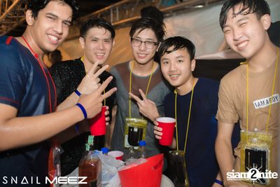 Splashdown Songkran Festival ที่ สเนล์บาร์ — photo 23