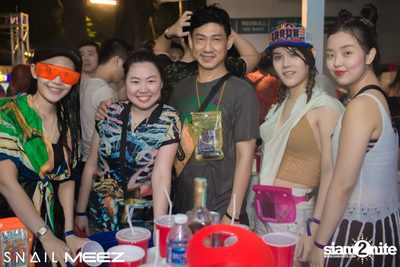 Splashdown Songkran Festival ที่ สเนล์บาร์ — photo 54