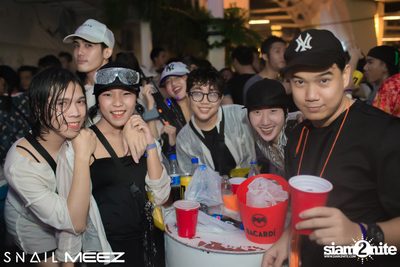 Splashdown Songkran Festival ที่ สเนล์บาร์ — photo 55