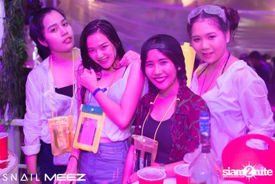 Splashdown Songkran Festival ที่ สเนล์บาร์ — photo 56