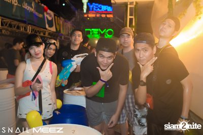 Splashdown Songkran Festival ที่ สเนล์บาร์ — photo 73