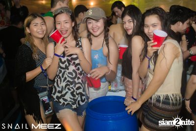 Splashdown Songkran Festival ที่ สเนล์บาร์ — photo 129