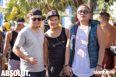 Wan Lai Songkran Pool Party at Hard Rock Hotel — photo 11