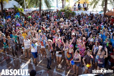 Wan Lai Songkran Pool Party at Hard Rock Hotel — photo 31