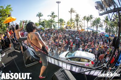 Wan Lai Songkran Pool Party at Hard Rock Hotel — photo 34