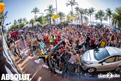 Wan Lai Songkran Pool Party at Hard Rock Hotel — photo 37