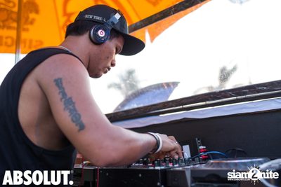 Wan Lai Songkran Pool Party at Hard Rock Hotel — photo 71