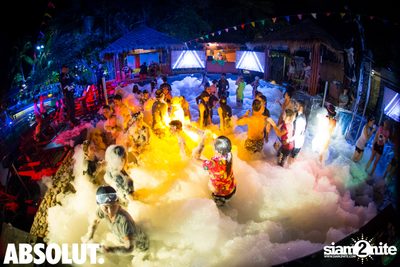 Wan Lai Songkran Pool Party at Hard Rock Hotel — photo 97