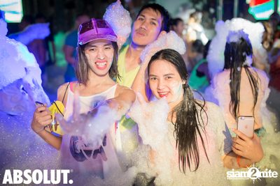 Wan Lai Songkran Pool Party at Hard Rock Hotel — photo 106