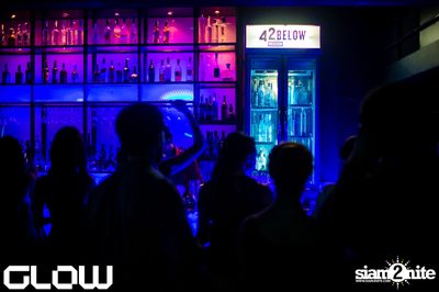 10 Years of Serialism w/ Azimute at GLOW — photo 25