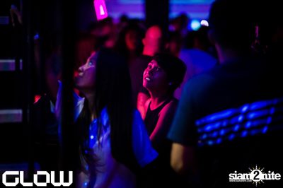 10 Years of Serialism w/ Azimute at GLOW — photo 46