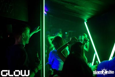 10 Years of Serialism w/ Azimute at GLOW — photo 62