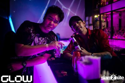 10 Years of Serialism w/ Azimute at GLOW — photo 76