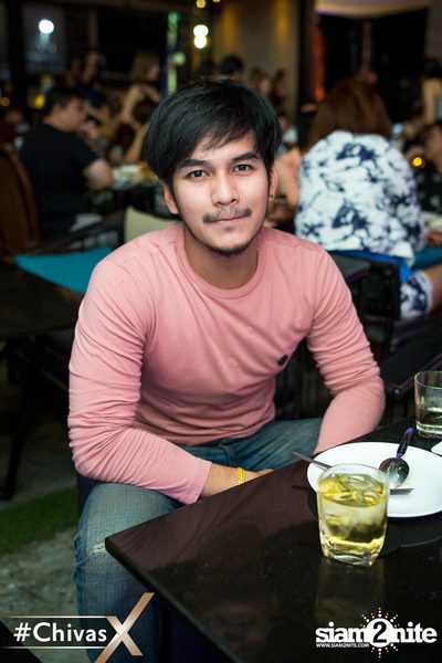 Jennifer Kim at The Living Bistro & Bar Pattaya — photo 33