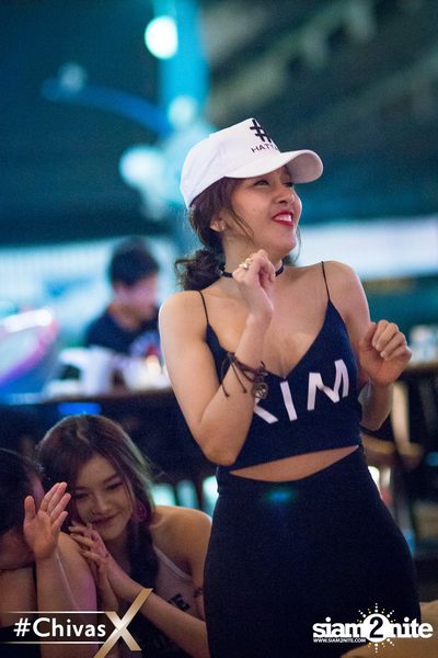 Jennifer Kim at The Living Bistro & Bar Pattaya — photo 76
