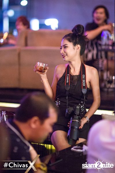 Jennifer Kim at The Living Bistro & Bar Pattaya — photo 92
