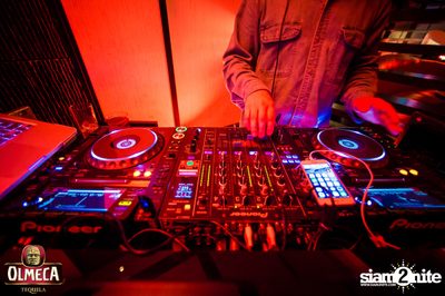 Cinco de Mayo at VOGUE Lounge — photo 118
