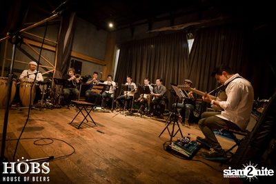 HOBS The Playhouse นำเสนอ Nop Ponchamni & The Groovetomatix-11 — photo 10