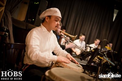 HOBS The Playhouse นำเสนอ Nop Ponchamni & The Groovetomatix-11 — photo 13