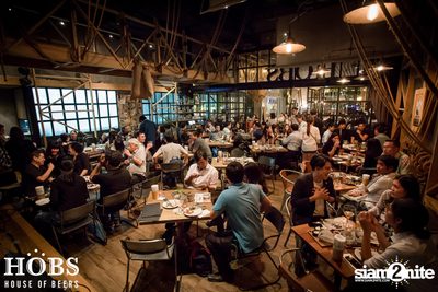 HOBS The Playhouse นำเสนอ Nop Ponchamni & The Groovetomatix-11 — photo 128