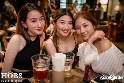 HOBS The Playhouse นำเสนอ Nop Ponchamni & The Groovetomatix-11 — photo 133