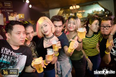 Climate Change Secret Night Party ที่ สวีท ซิกซ์ทีน — photo 57