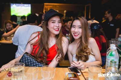 UrboyTJ ที่ เท เอกมัย — photo 19