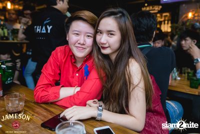 UrboyTJ ที่ เท เอกมัย — photo 23