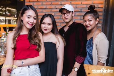 UrboyTJ ที่ เท เอกมัย — photo 25