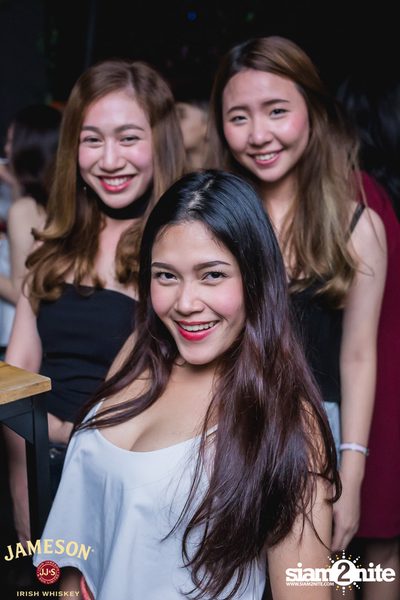 UrboyTJ ที่ เท เอกมัย — photo 53