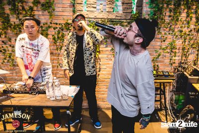 UrboyTJ ที่ เท เอกมัย — photo 60