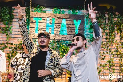 UrboyTJ ที่ เท เอกมัย — photo 71