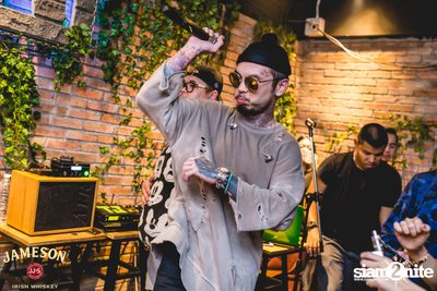 UrboyTJ ที่ เท เอกมัย — photo 89