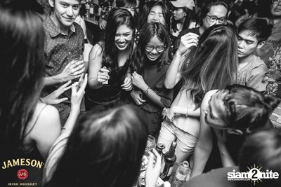 UrboyTJ ที่ เท เอกมัย — photo 99