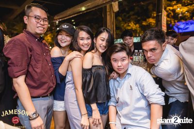 UrboyTJ ที่ เท เอกมัย — photo 113