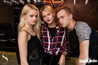Tasty Tuesdays - Models Night at 8 On Eleven — photo 20